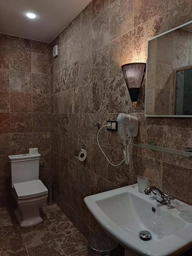 Hotel Cade 피세크 외부 사진